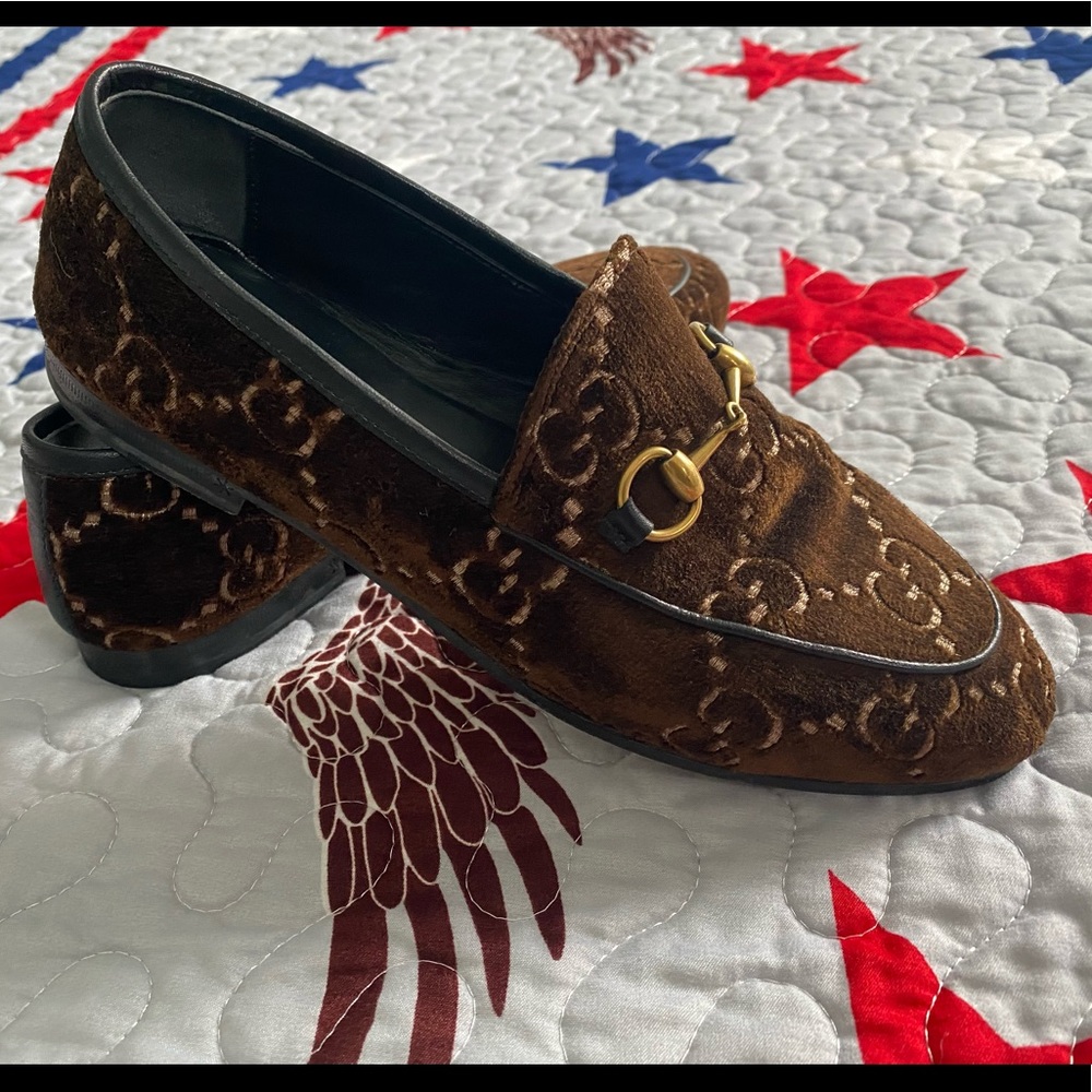 GUCCI Brown Jordaan GG velvet loafers (unisex)